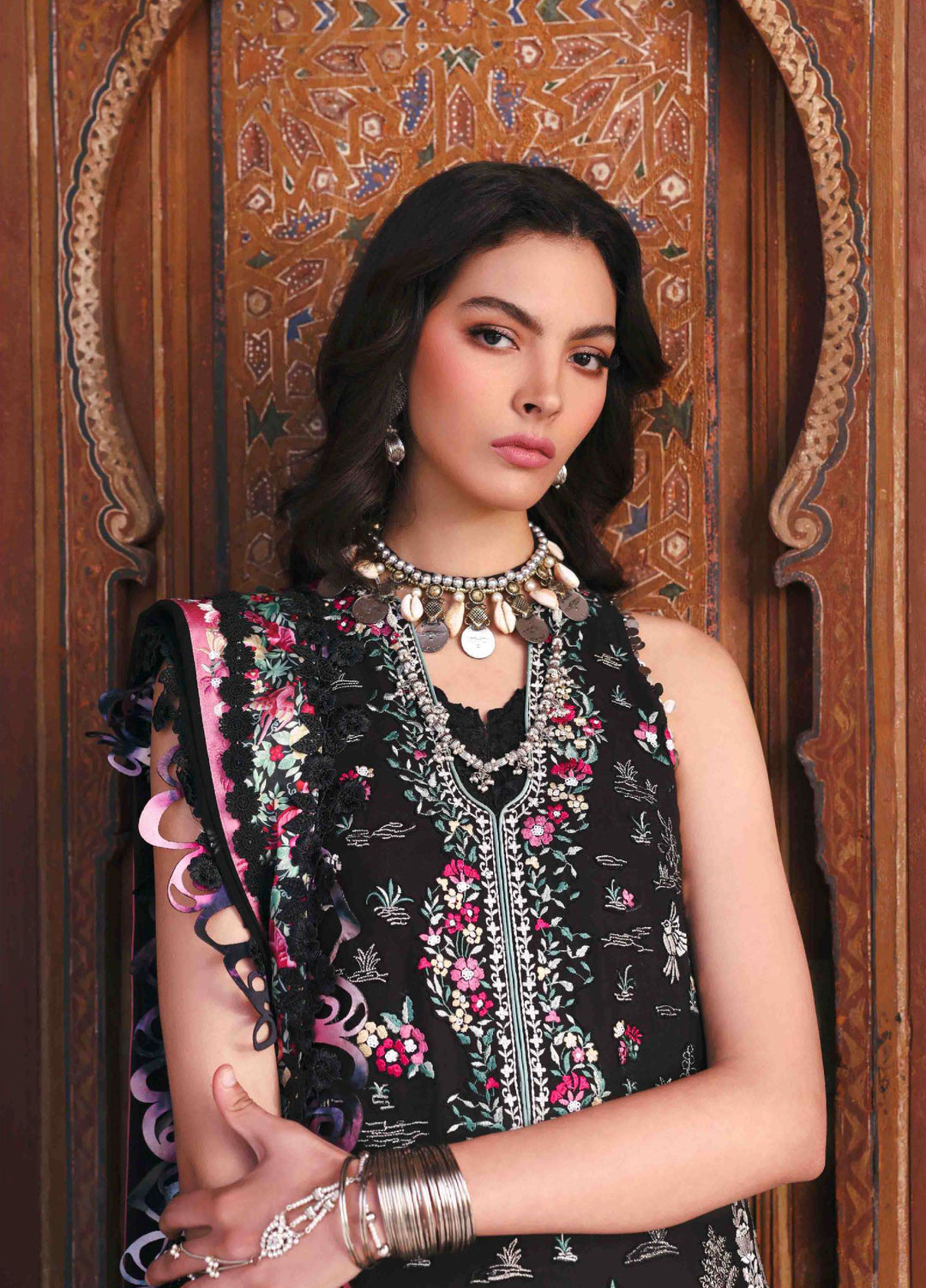 Reine by Republic Womenswear Unstitched Embroidered Luxury Lawn 3 Piece Suit RW26UTL D-03B - Eid Collection