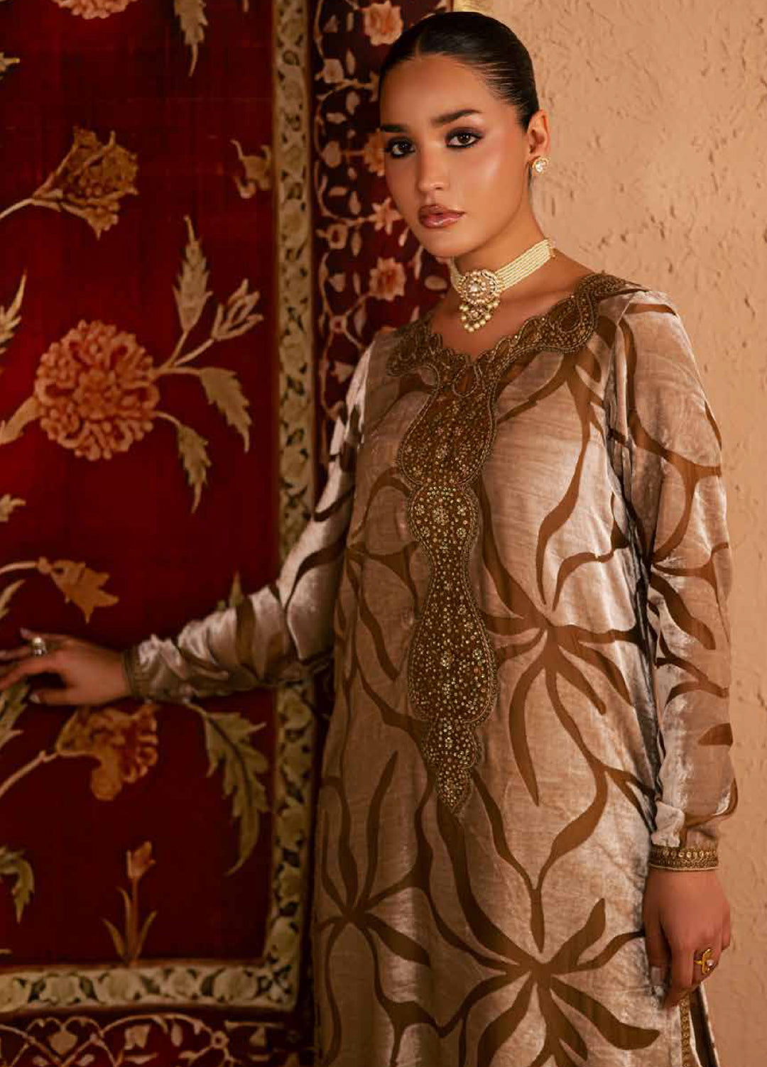 Ballerina by Nureh Unstitched Velvet Palachi Embroidered 3 Piece Suits NU25BV NU2-191 - Festive Collection