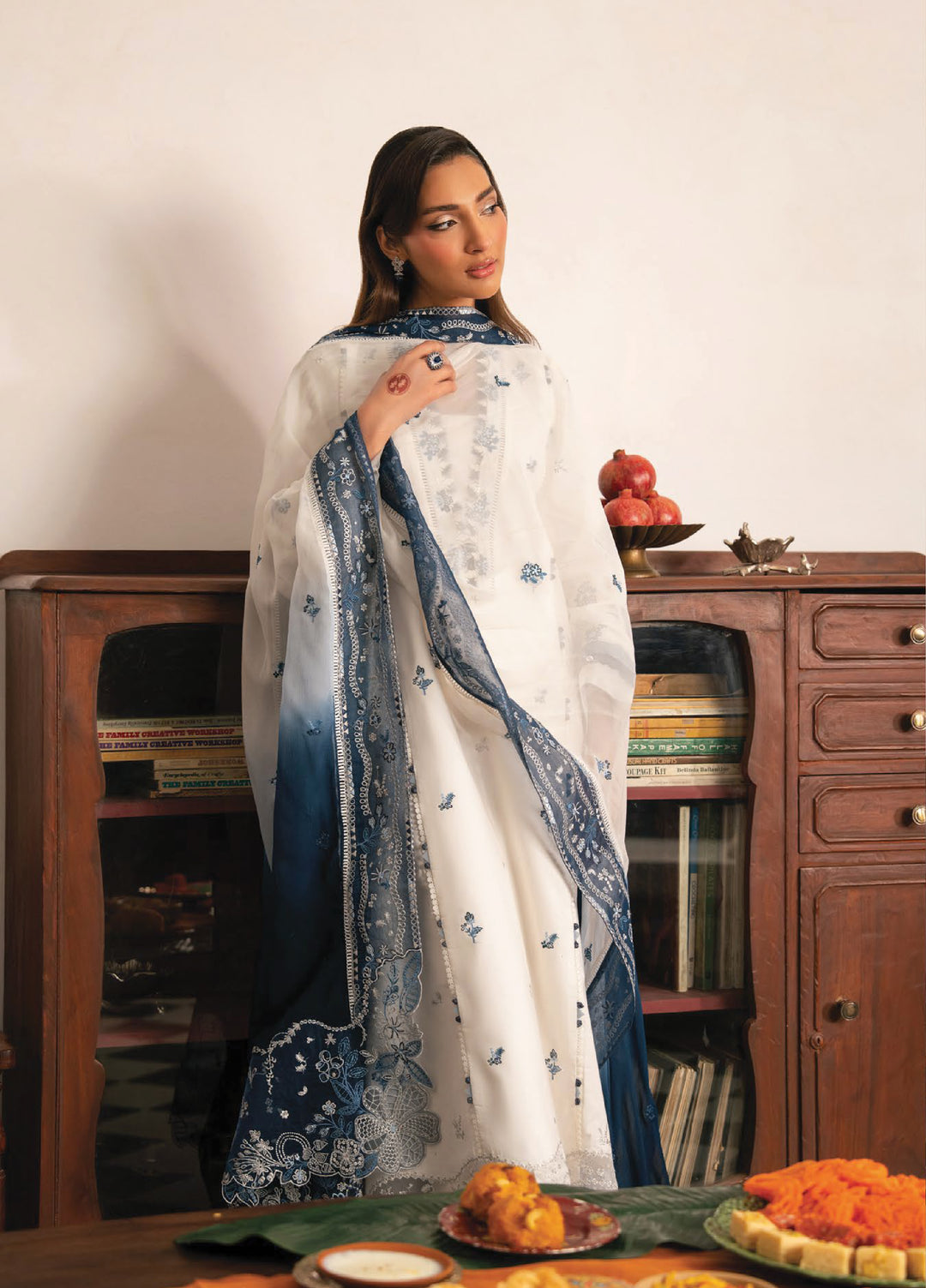 Lamhay by Seran Unstitched Embroidered Lawn 3 Piece Suit SN26ULL D6-Raen - Eid Collection