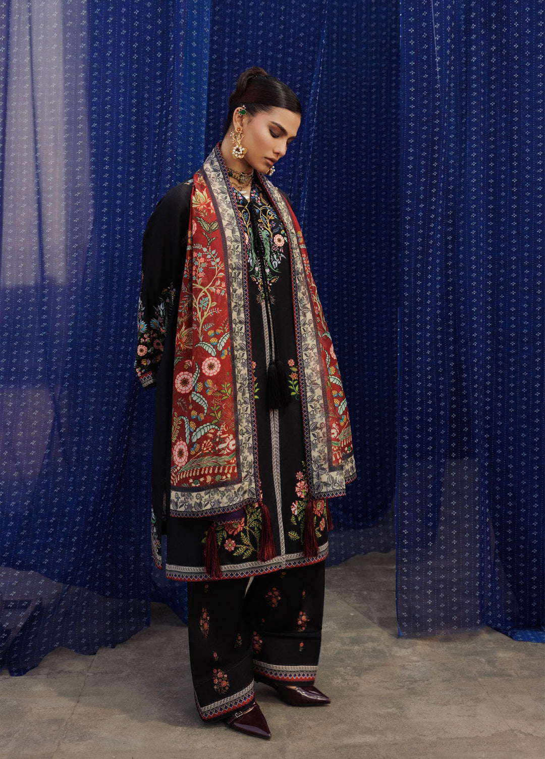 Aik Roz by Aik Atelier Unstitched Khaddar Printed Suits 3 Piece AIK25RK Look 01 - Winter Collection