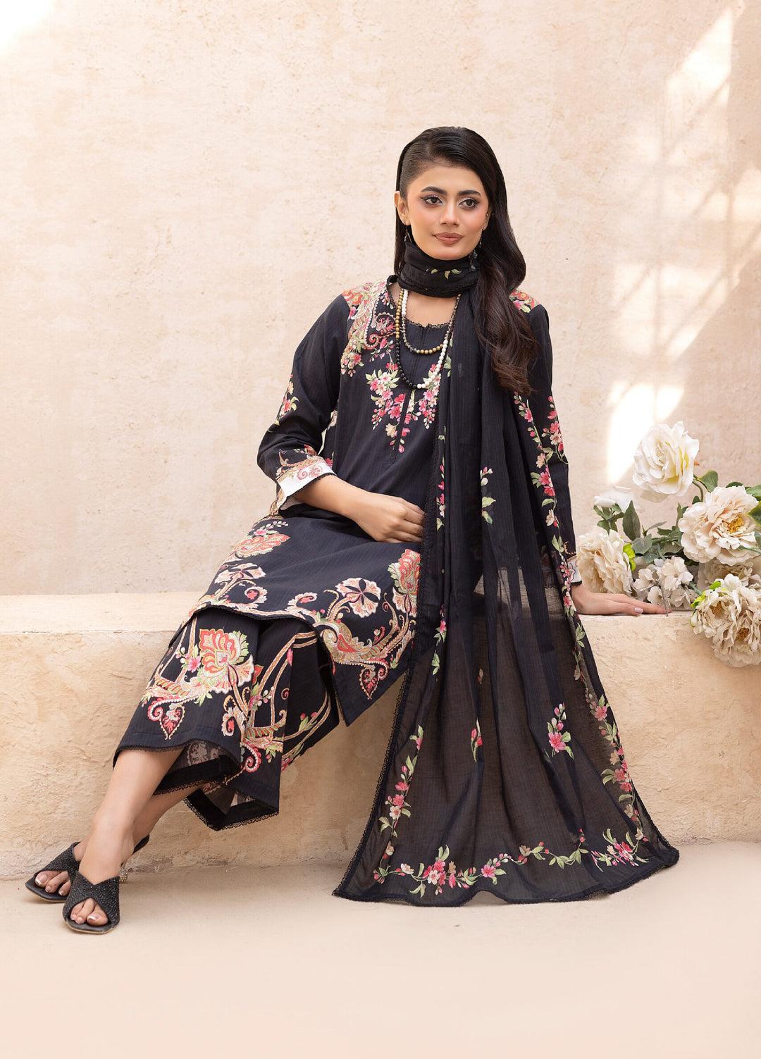 Cocoon by Regalia Textiles Unstitched Printed Lawn 3 Piece Suit RG26UCL D-7 - Summer Collection