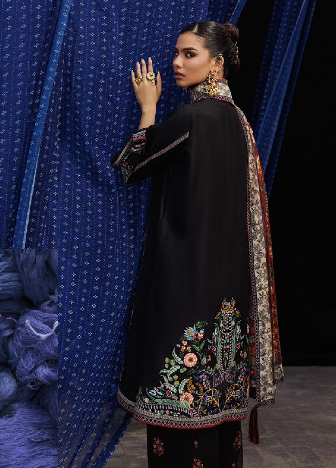 Aik Roz by Aik Atelier Unstitched Khaddar Printed Suits 3 Piece AIK25RK Look 01 - Winter Collection