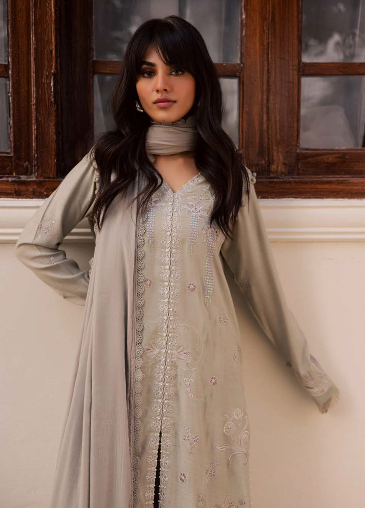 Nureh Exclusive Unstitched Luxury Leather Peach Embroidered Suits 3 Piece NU25EL NE-214 - Winter Collection