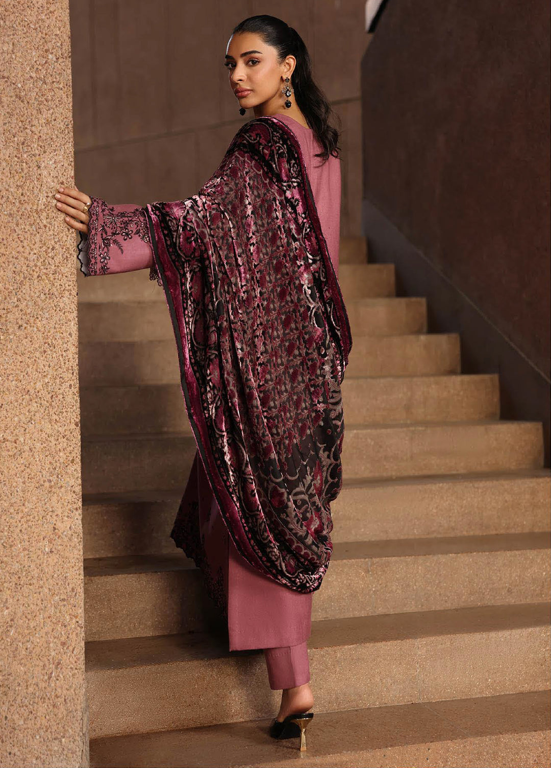 Rajbari Premium Unstitched Peach Winter Shawl Exclusive Embroidered Suits 3 Piece RB25PW D-2 - Winter Collection