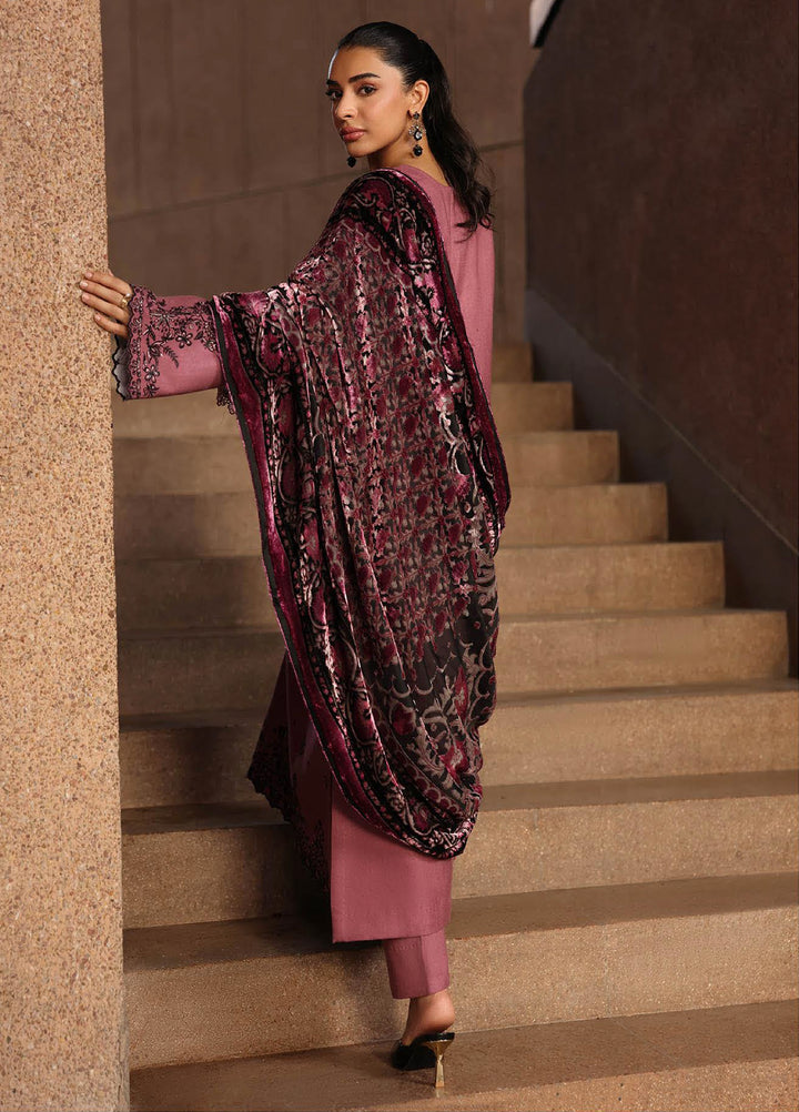 Rajbari Premium Unstitched Peach Winter Shawl Exclusive Embroidered Suits 3 Piece RB25PW D-2 - Winter Collection