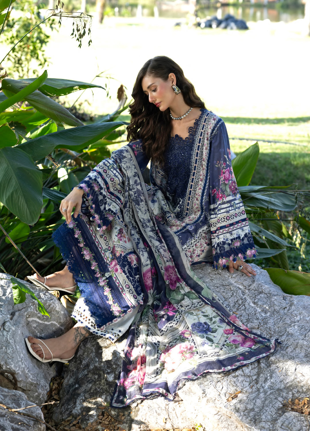 Signature by Elaf Premium Unstitched Embroidered Lawn 3 Piece Suit EL26USP ESA-2A VERONICA - Summer Collection