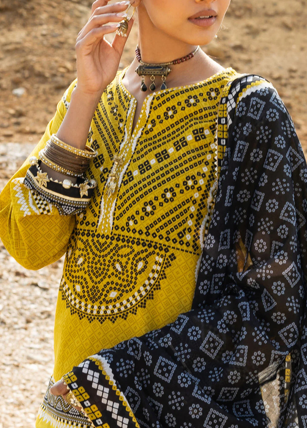 The Chunri by Gul Ahmed Unstitched Printed Lawn 3 Piece Suit GA26UTCL CL-62173 B - Summer Collection