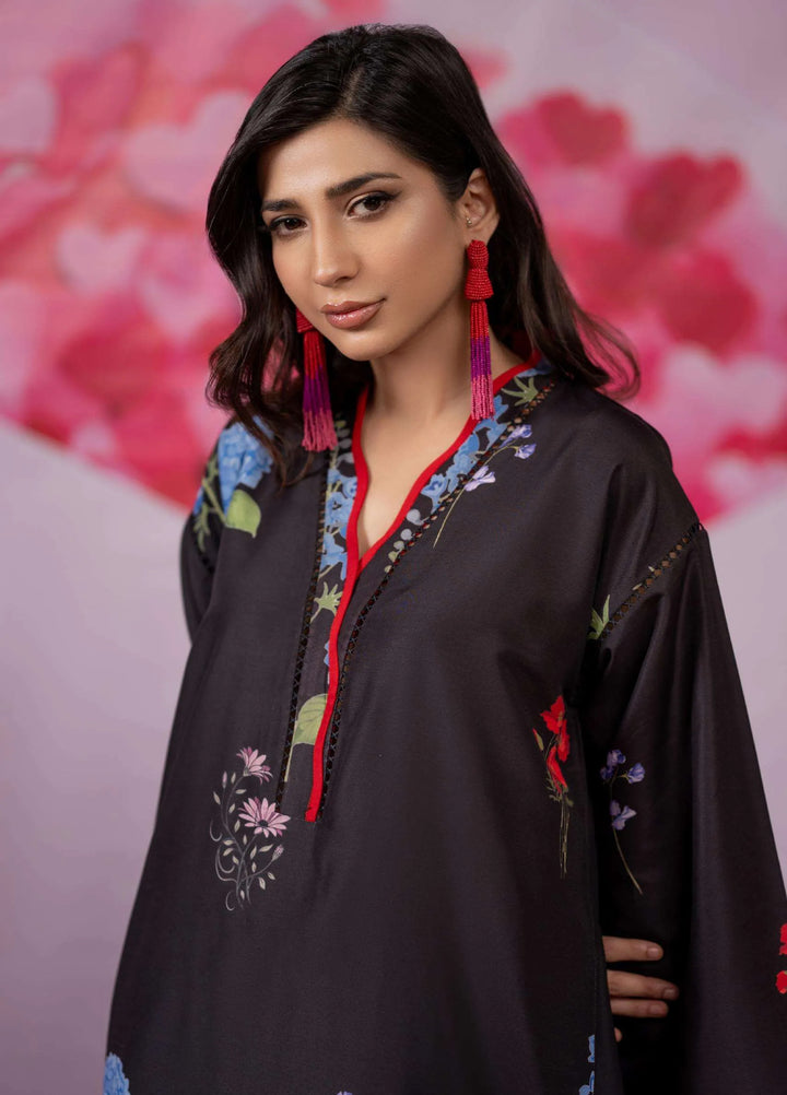 Minor Defect by Ayesha Somaya RTW Printed Lawn Silk 2 Piece Suit Ebony Casual Collection