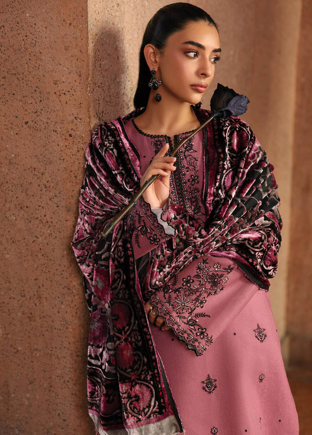 Rajbari Premium Unstitched Peach Winter Shawl Exclusive Embroidered Suits 3 Piece RB25PW D-2 - Winter Collection