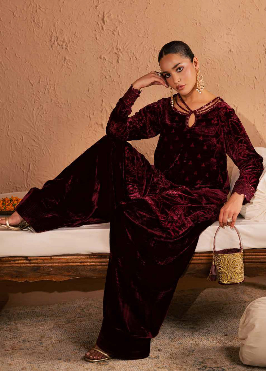 Ballerina by Nureh Unstitched Velvet Palachi Embroidered 3 Piece Suits NU25BV NU2-190 - Festive Collection