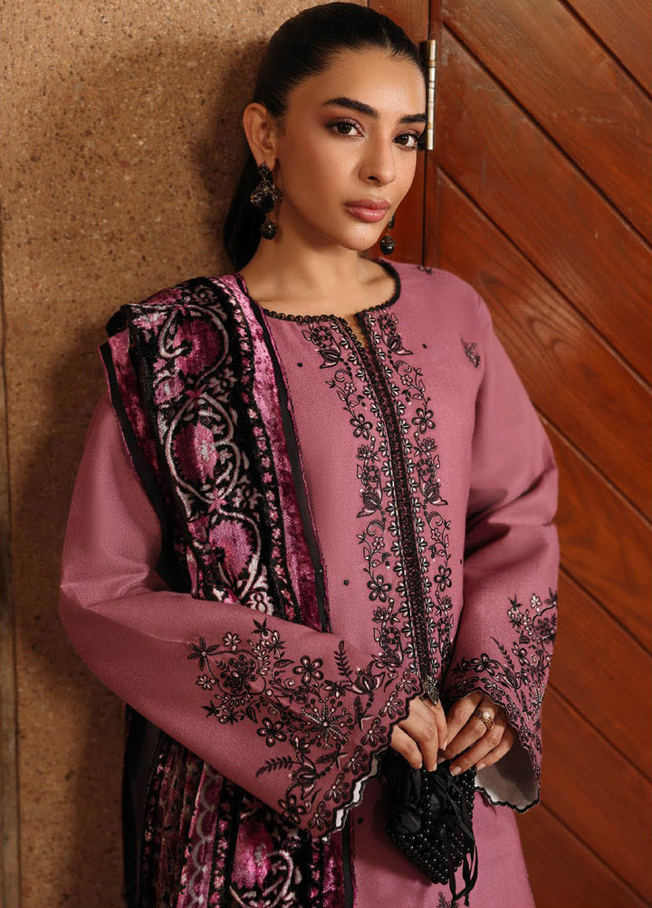 Rajbari Premium Unstitched Peach Winter Shawl Exclusive Embroidered Suits 3 Piece RB25PW D-2 - Winter Collection