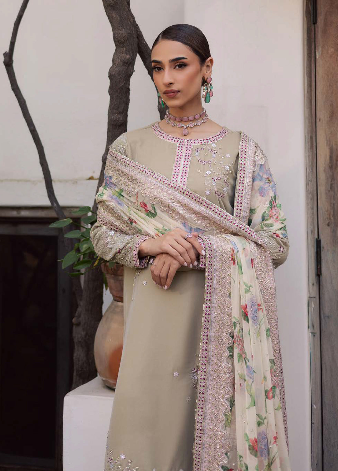 Maya by Nureh Unstitched Velvet Embroidered 3 Piece Suits NU25MV NW-119 - Festive Collection