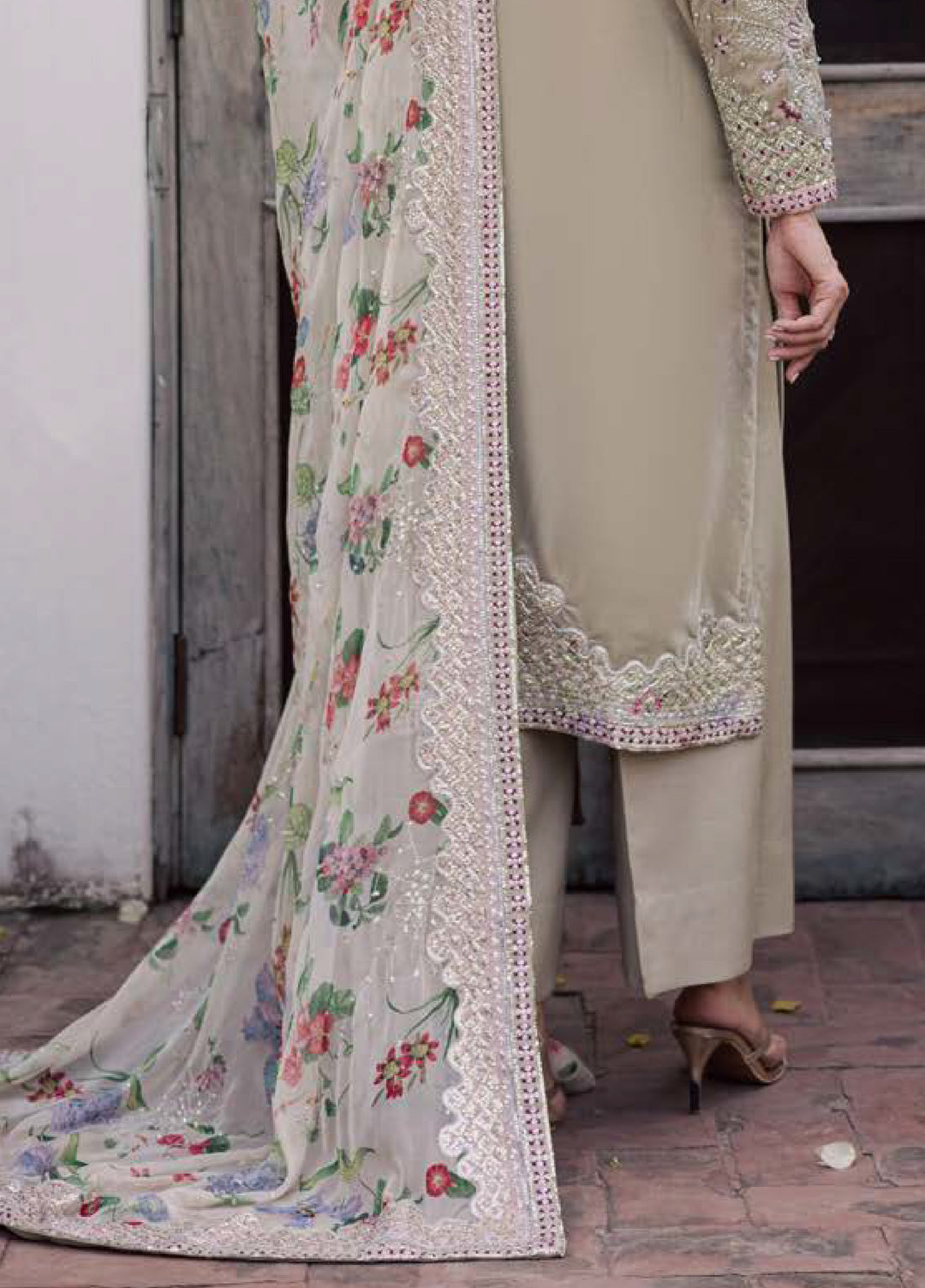 Maya by Nureh Unstitched Velvet Embroidered 3 Piece Suits NU25MV NW-119 - Festive Collection