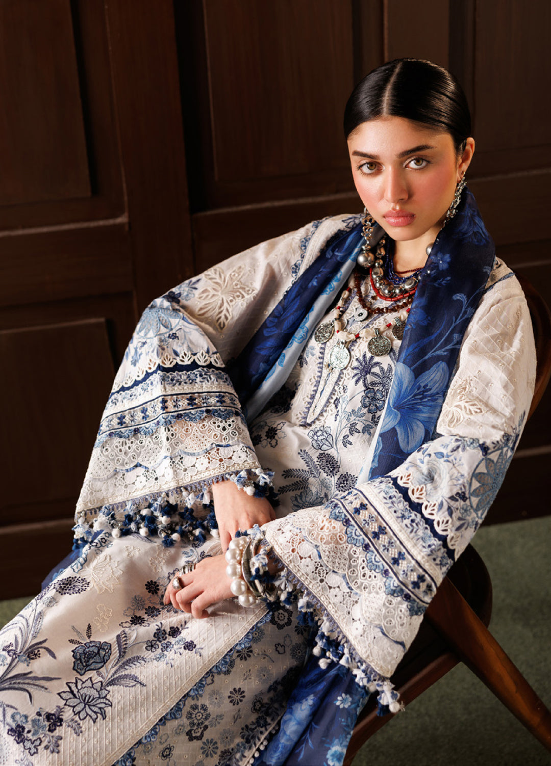 Baroque Unstitched Embroidered Lawn 3 Piece Suit BQ26ULE EL26-D06 - Eid Collection