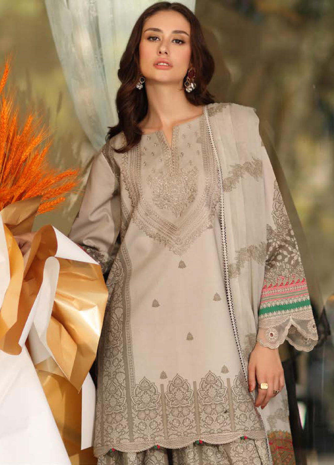 Infinity by Charizma Unstitched Embroidered Lawn 3 Piece Suit CHR26UIL IN6-01 - Casual Collection