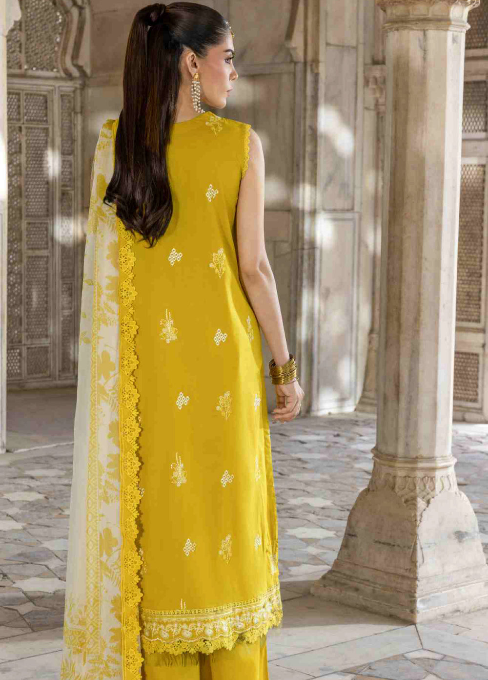 Manzil by Rashid Textiles Unstitched Embroidered Lawn 3 Piece Suit RT26UML D-580 - Casual Collection