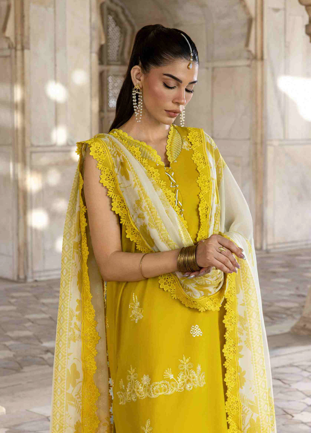 Manzil by Rashid Textiles Unstitched Embroidered Lawn 3 Piece Suit RT26UML D-580 - Casual Collection