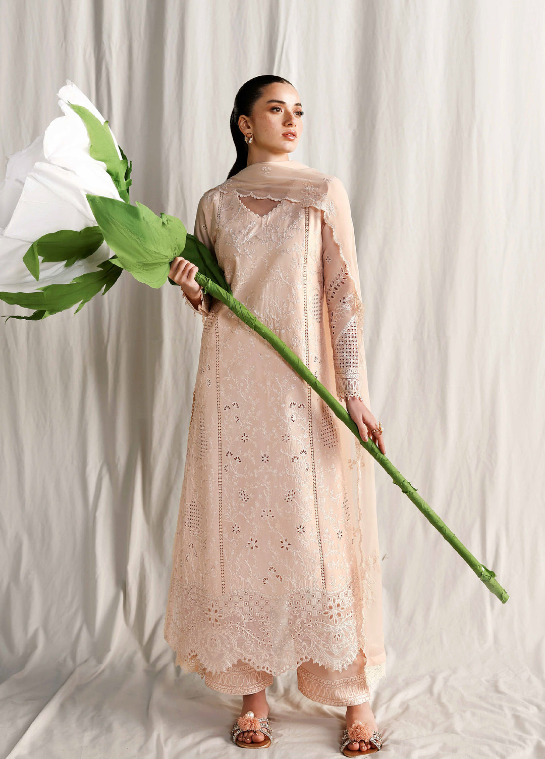 Azure Unstitched Embroidered Luxury Lawn 3 Piece Suit AZ26UAL 76 Petaline - Eid Collection