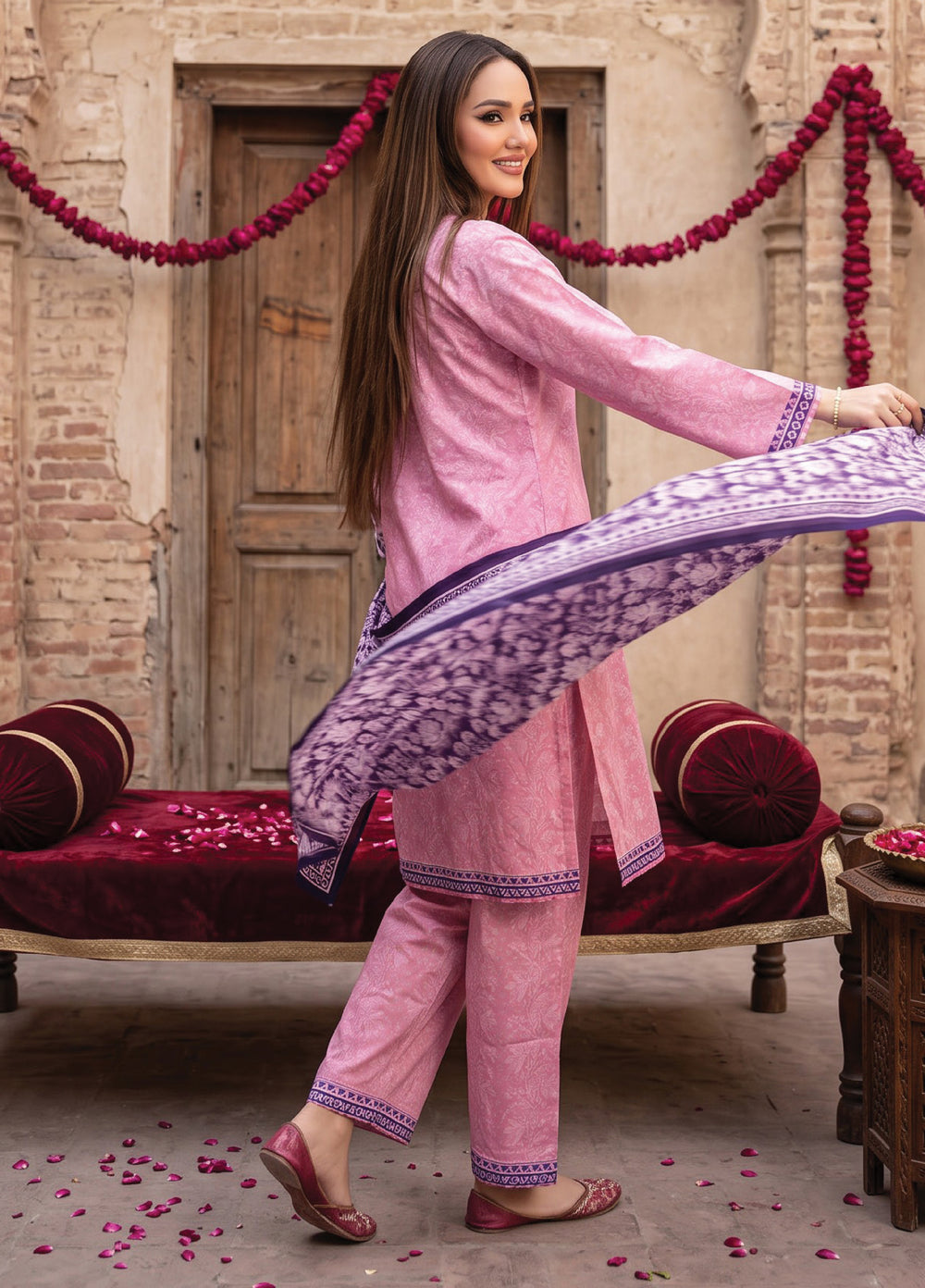 Regalia Textiles Women RTW Printed Lawn 3 Piece Suit RG26PPL D-06 - Casual Collection
