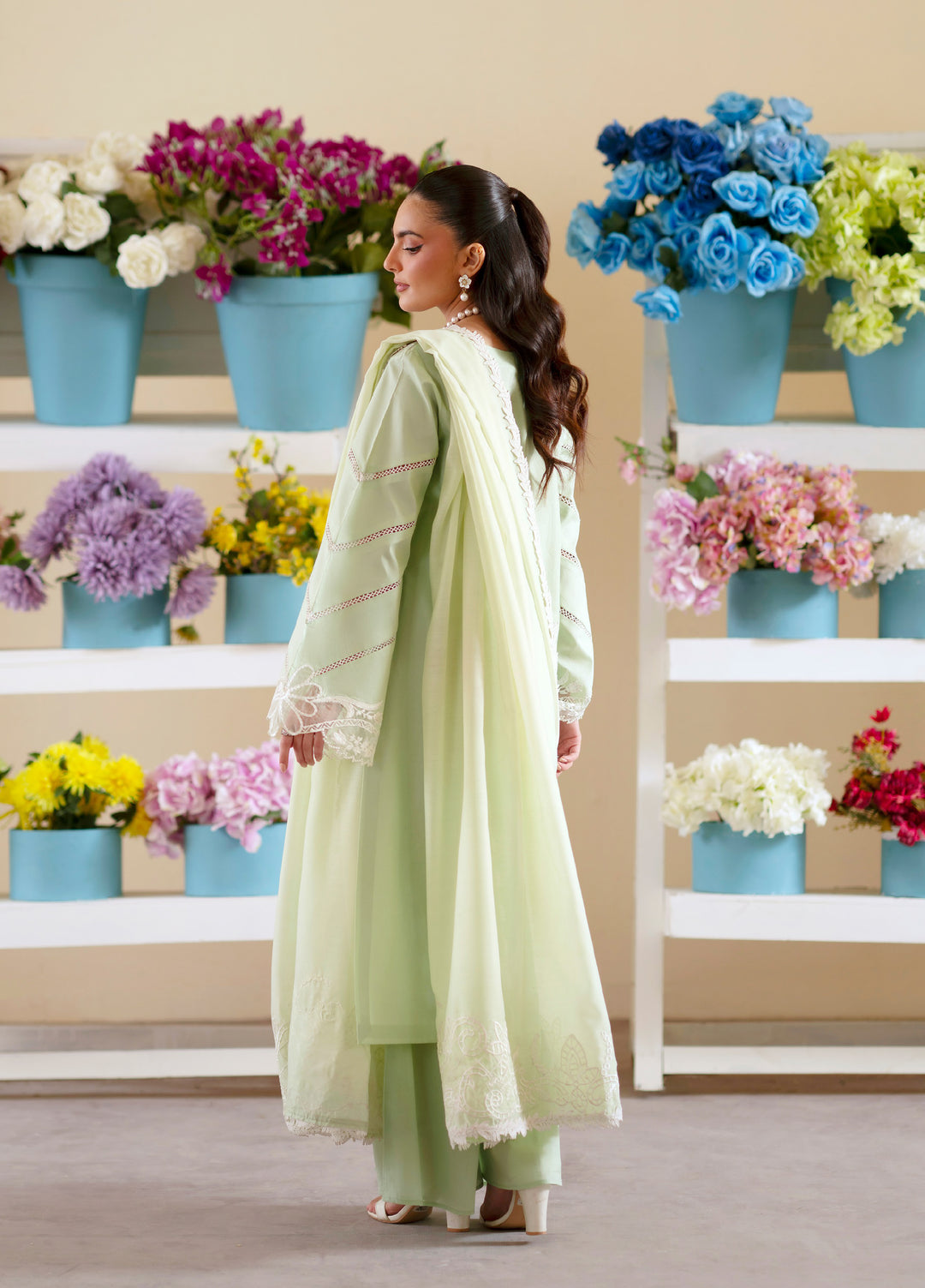 Ember by Mahnur Unstitched Lawn Embroidered 3 Piece Suit MN26UE EM-004 - Summer Collection