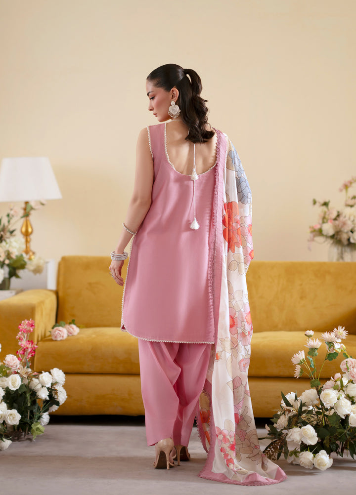 Ember by Mahnur Unstitched Lawn Embroidered 3 Piece Suit MN26UE EM-007 - Summer Collection