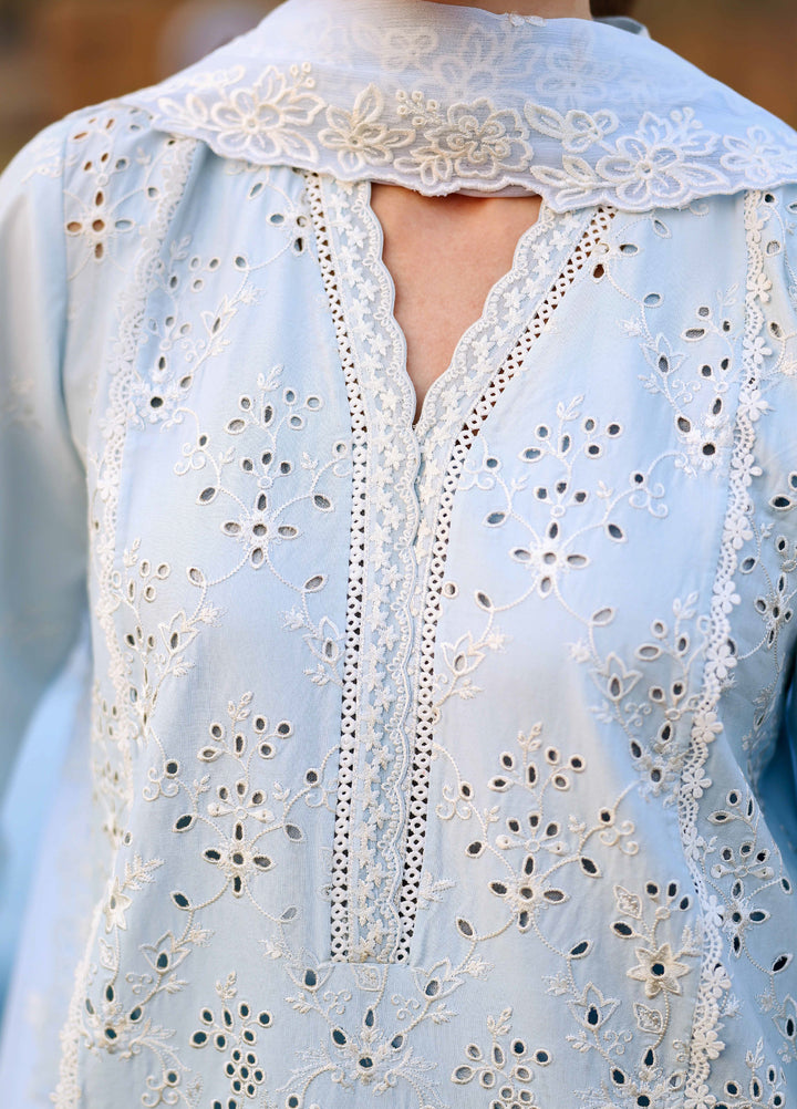 Azure Unstitched Embroidered Luxury Lawn 3 Piece Suit AZ26UAL 77 Day Dream - Eid Collection