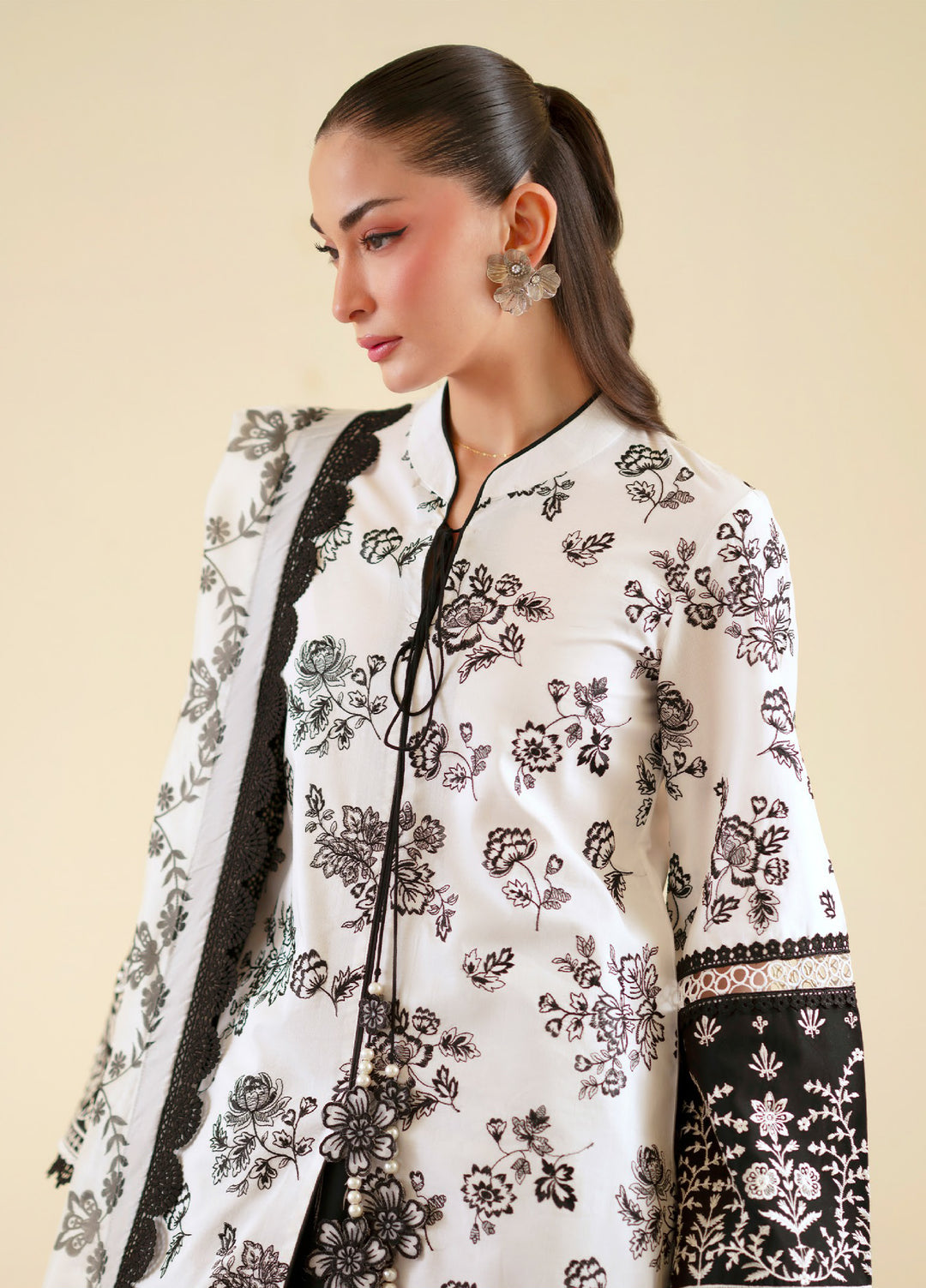 Ember by Mahnur Unstitched Lawn Embroidered 3 Piece Suit MN26UE EM-005 - Summer Collection