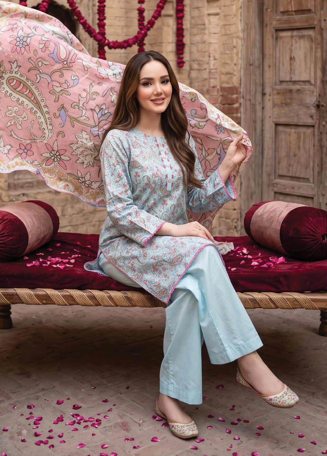 Regalia Textiles Women RTW Printed Lawn 3 Piece Suit RG26PPL D-03 - Casual Collection