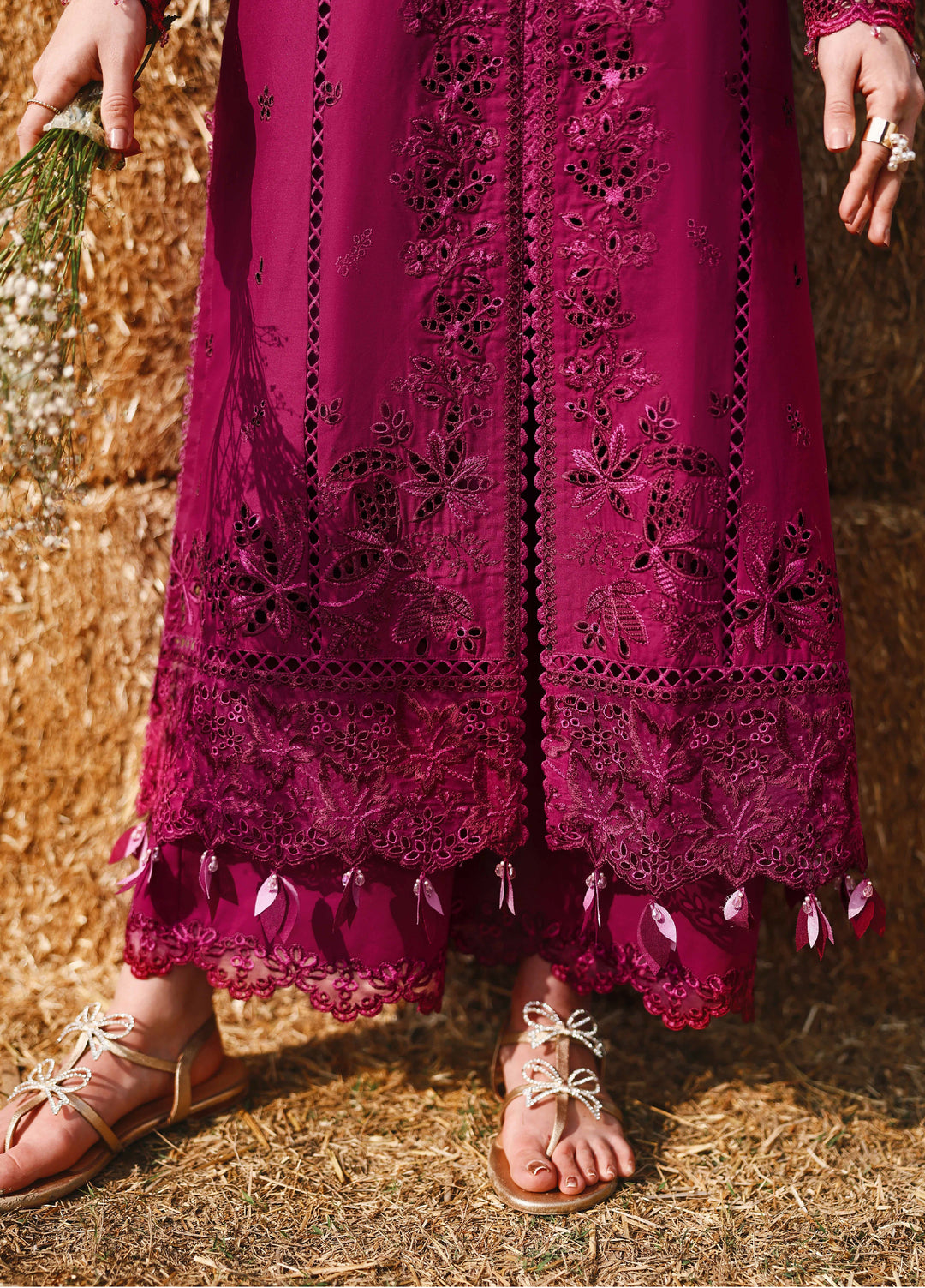 Azure Unstitched Embroidered Luxury Lawn 3 Piece Suit AZ26UAL 79 Barbella - Eid Collection