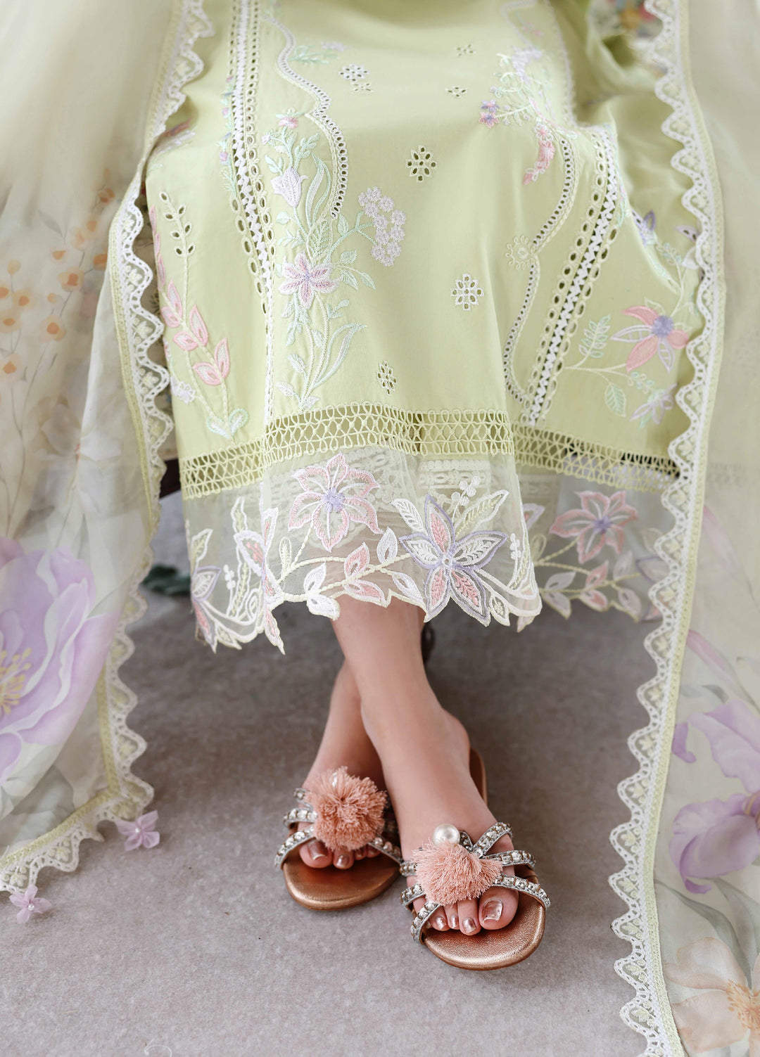 Azure Unstitched Embroidered Luxury Lawn 3 Piece Suit AZ26UAL 80 Garden Muse - Eid Collection