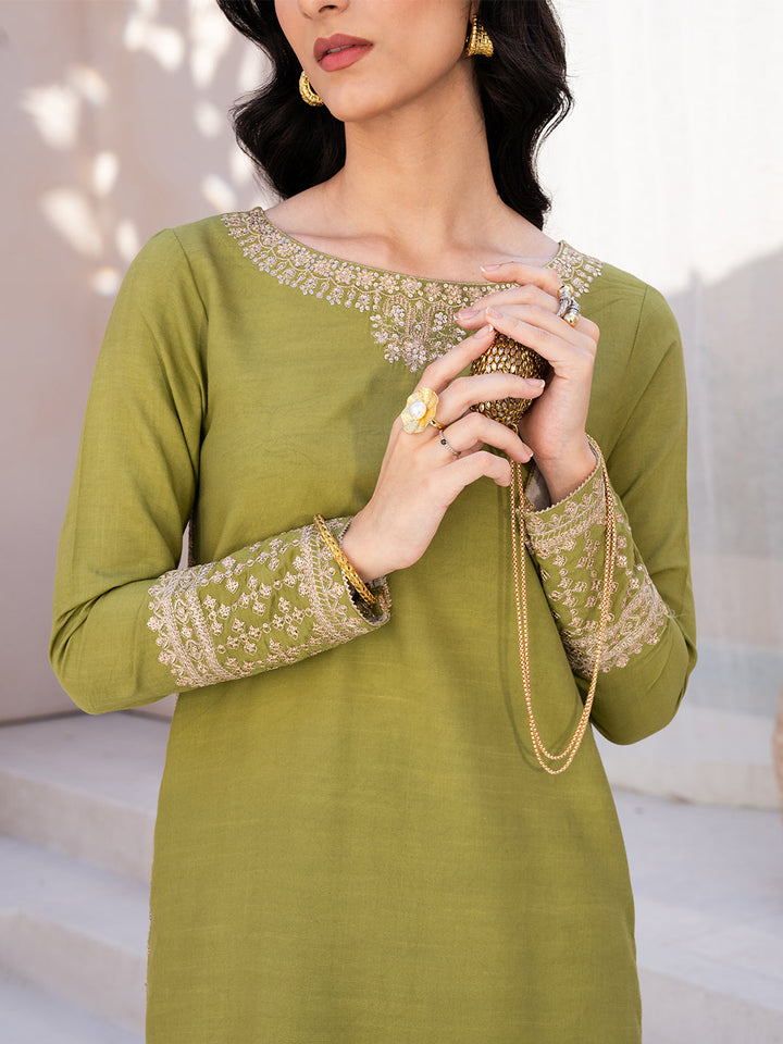 Le Tresor by Izel Pret Embroidered Velvet 3 Piece Suit Viresta - Festive Collection