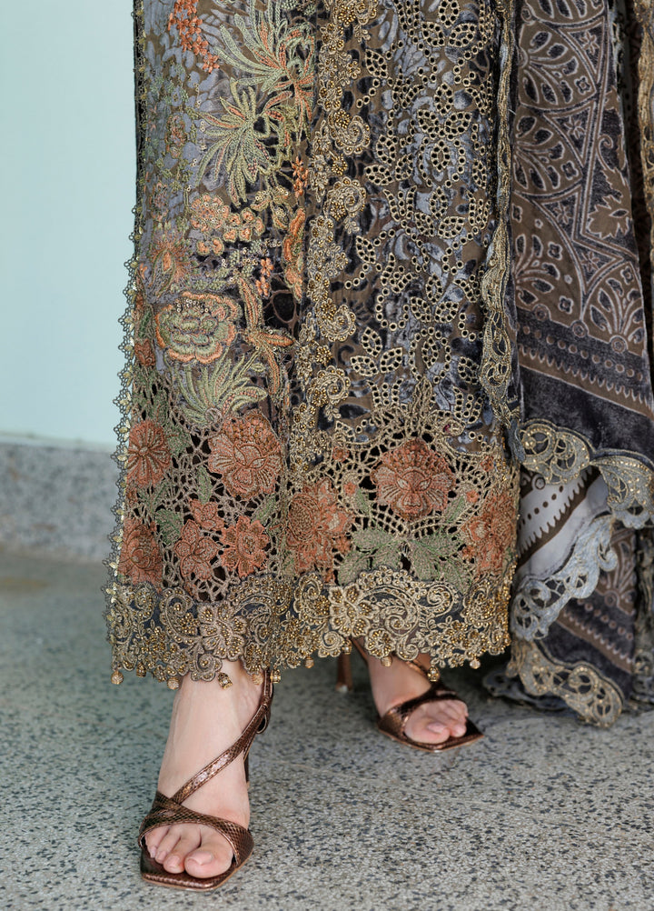 Plush Luxury by Asifa and Nabeel Unstitched Embroidered Velvet 3 Piece Suit Magnolia WLXU-05 - Festive Collection