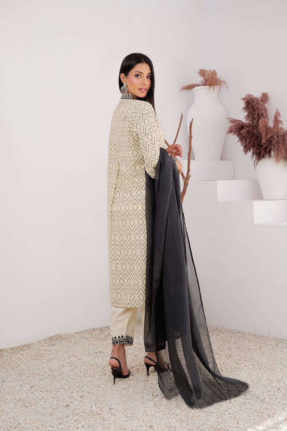 Senorita Women RTW Women Printed Cream and Black Casual 3 Piece Suit Cotton Jacquard LAD-03005 - Summer Collection