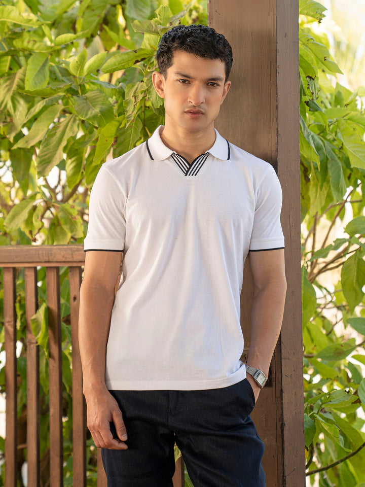 Brumano  Solids Cotton Polo White V-Placket Polo With Tipped Collar