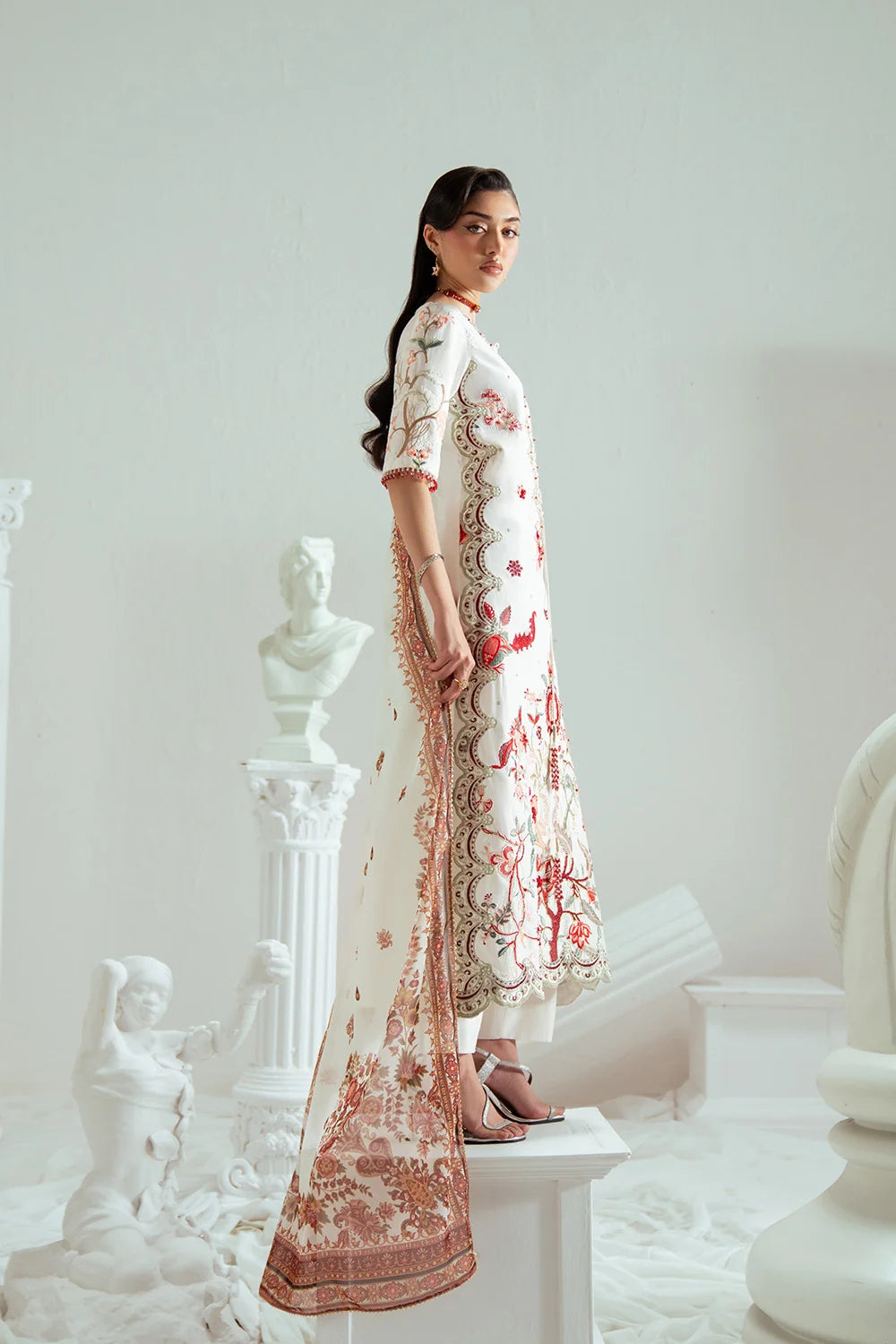 Elyse by Zariya Unstitched Embroidered Organza 3 Piece Suit ZA26UEW Ivorina ZSU-6305 - Wedding Collection