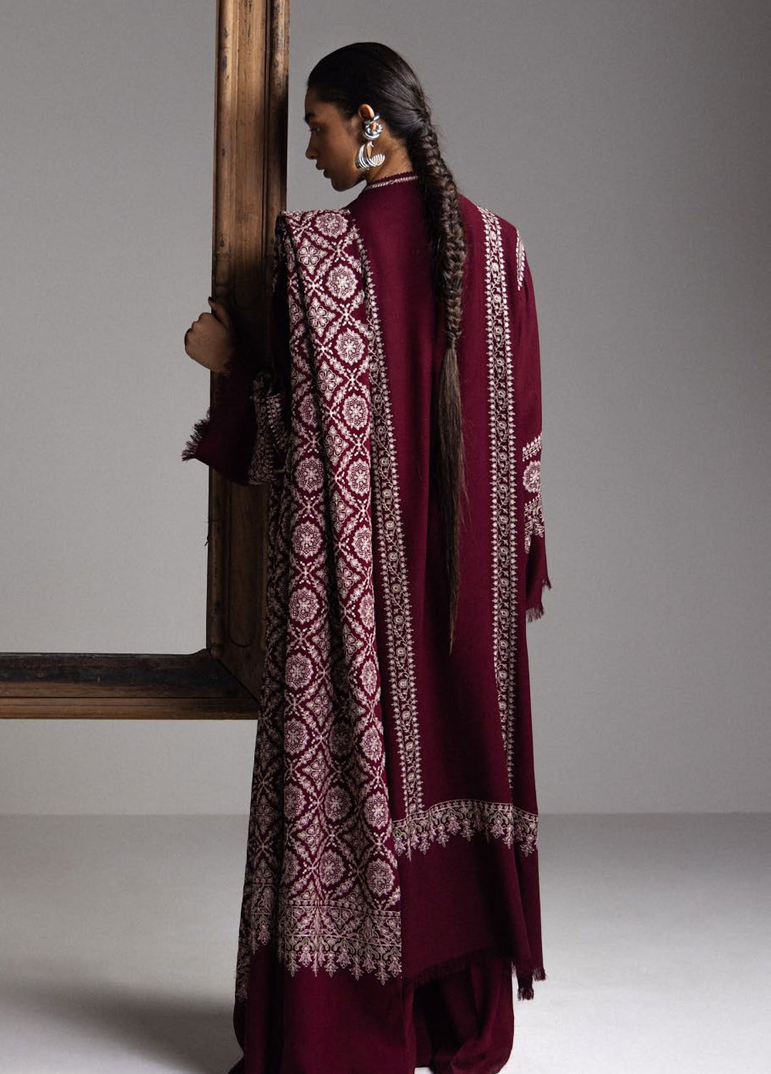 Saraab by Zara Shahjahan Unstitched Embroidered Marina 3 Piece Suit ZS26USW Mehrab - Winter Collection