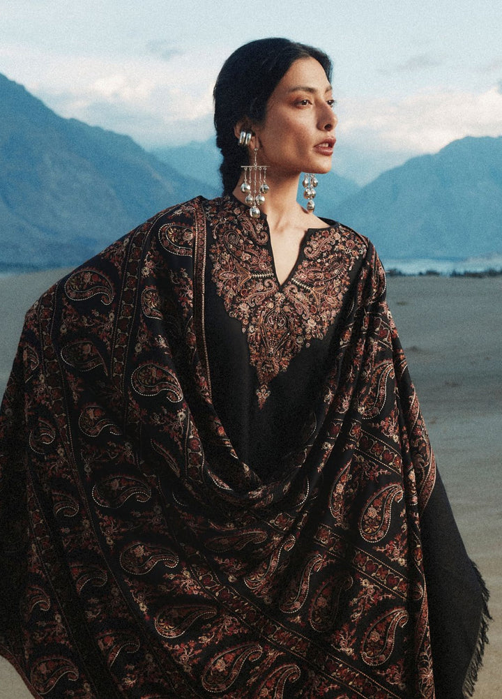 Saraab by Zara Shahjahan Unstitched Embroidered Marina 3 Piece Suit ZS26USW OUD - Winter Collection