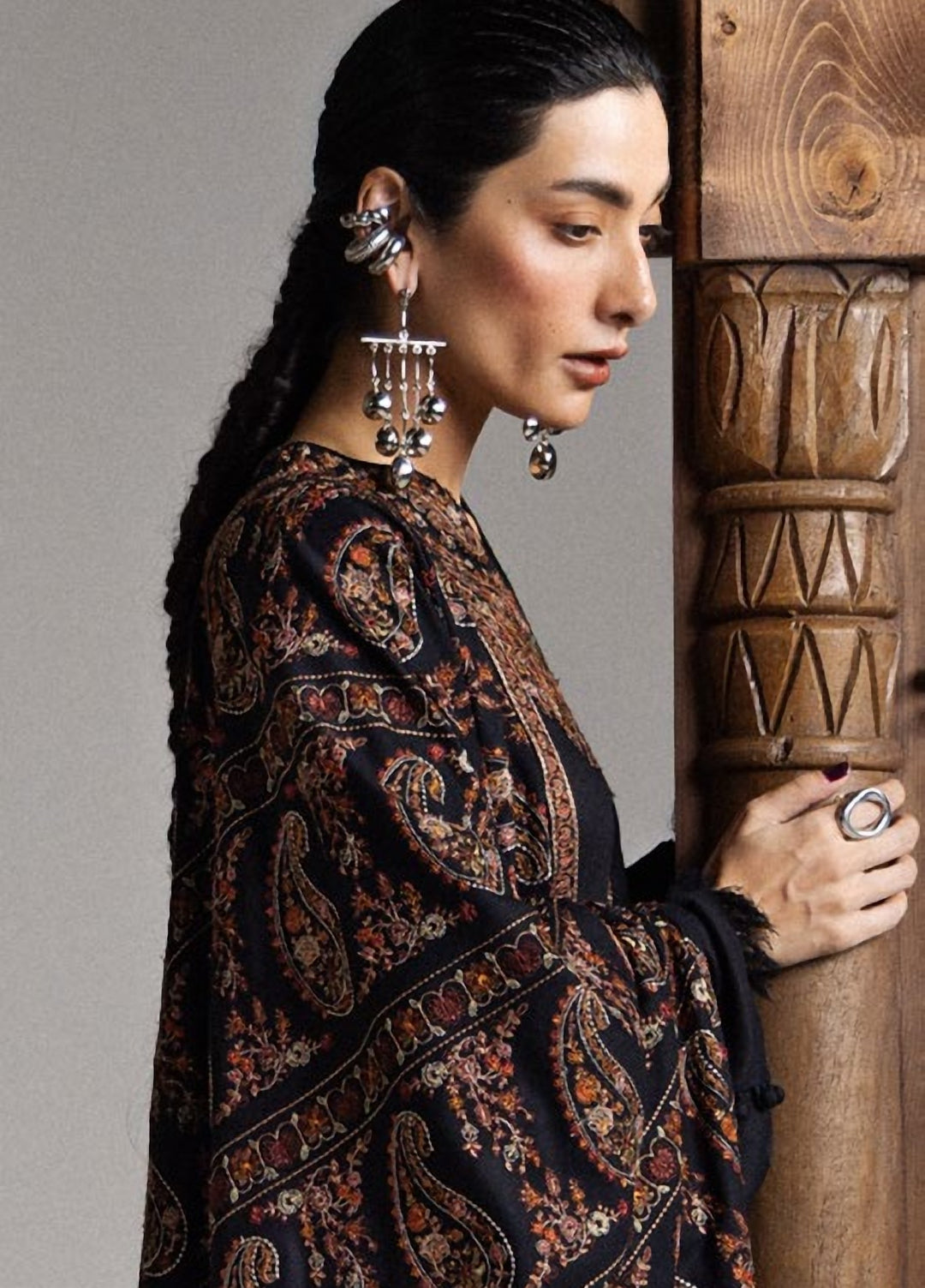 Saraab by Zara Shahjahan Unstitched Embroidered Marina 3 Piece Suit ZS26USW OUD - Winter Collection
