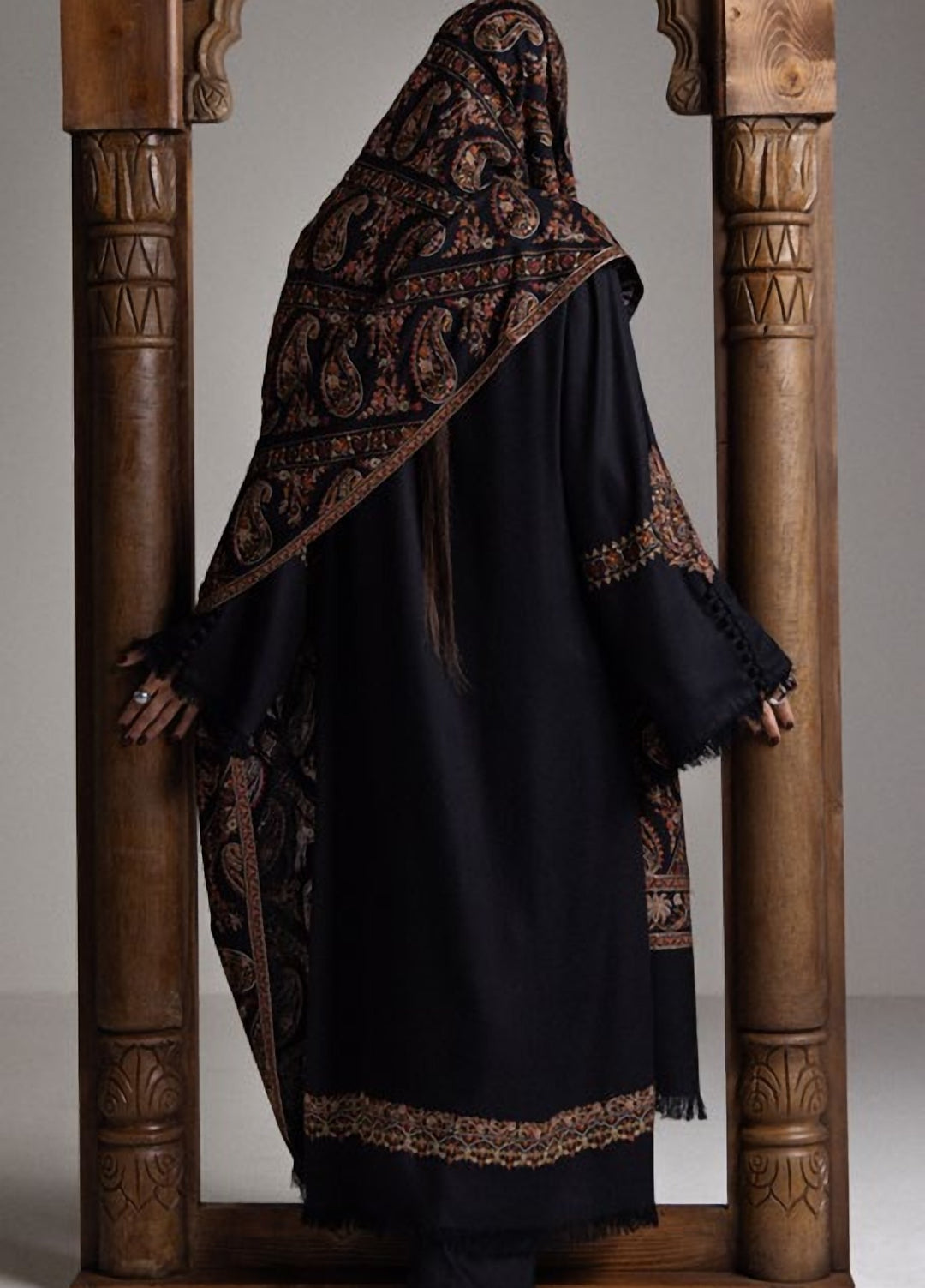 Saraab by Zara Shahjahan Unstitched Embroidered Marina 3 Piece Suit ZS26USW OUD - Winter Collection