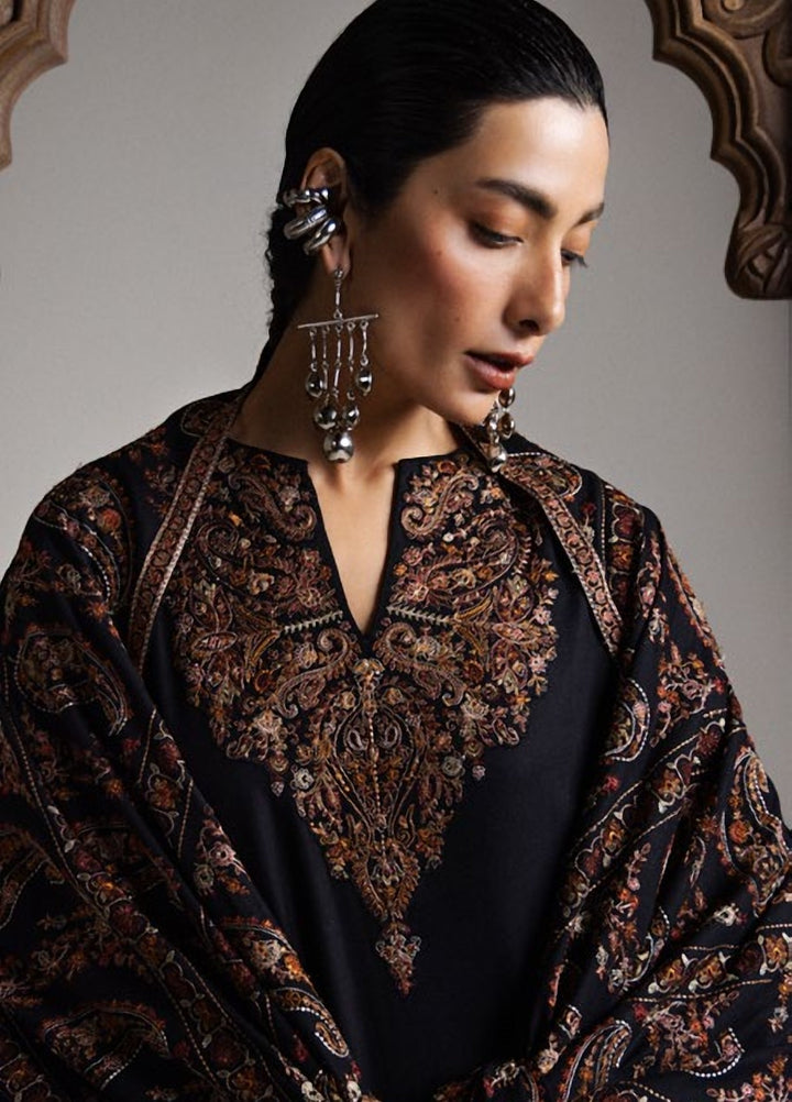 Saraab by Zara Shahjahan Unstitched Embroidered Marina 3 Piece Suit ZS26USW OUD - Winter Collection