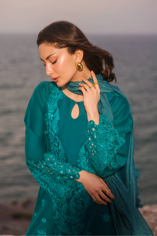 Manara by Maria Embroidered Chiffon 3 Piece Suit ZINNIA - Festive Collection