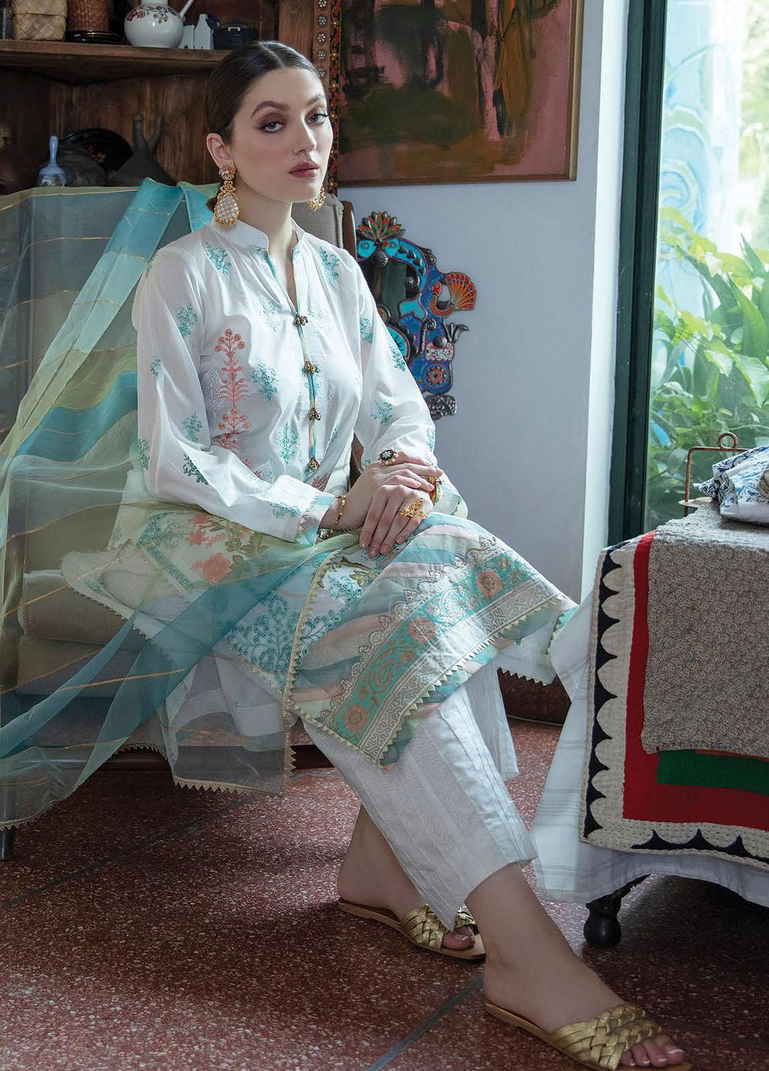 Aabyaan Embroidered Schiffli Suits Unstitched 3 Piece ABY21EE AEE-05 ZARMINAY - Summer Collection