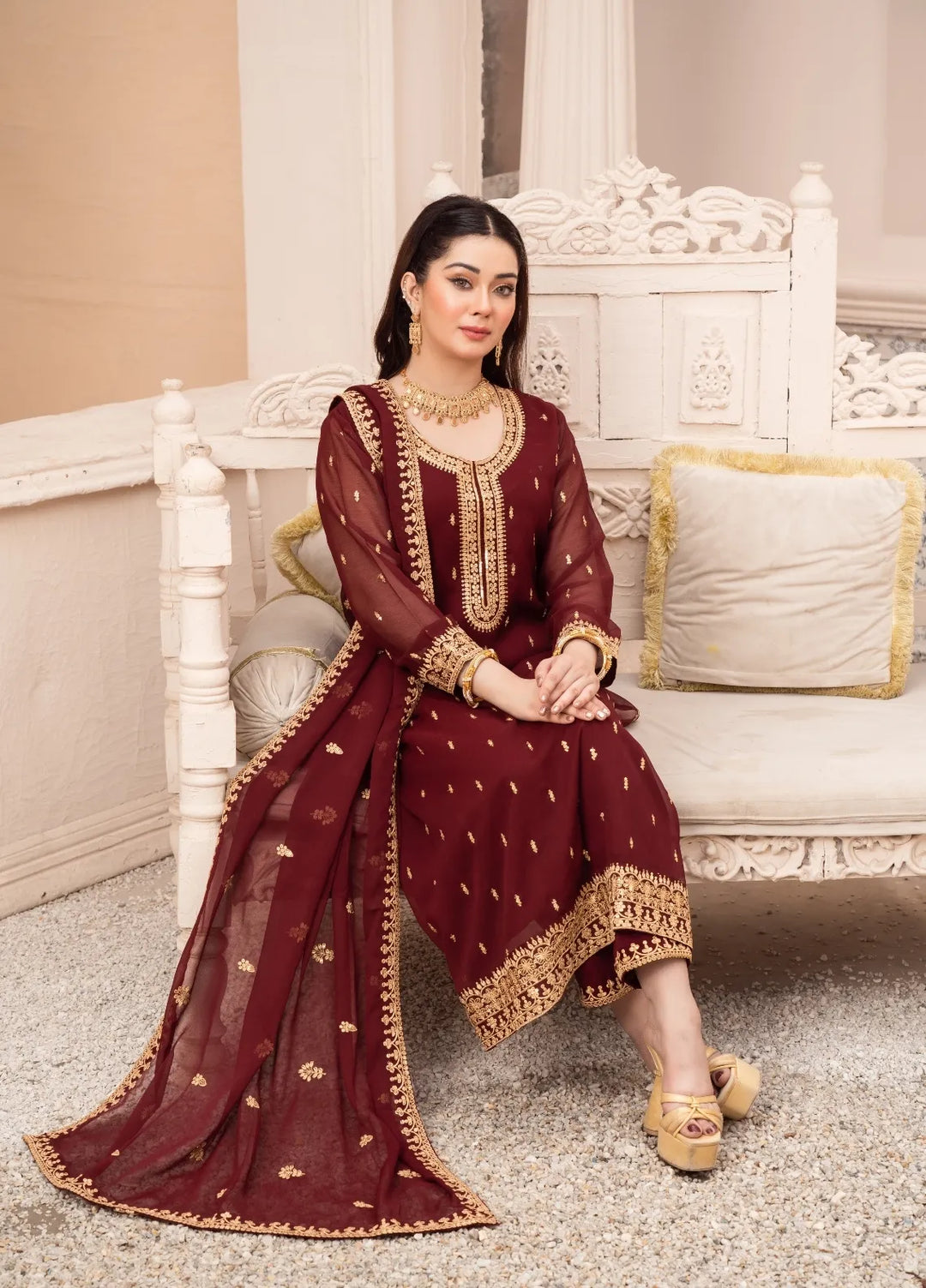 Abaan Zohan Pret Embroidered Chiffon 3 Piece Suit Ada