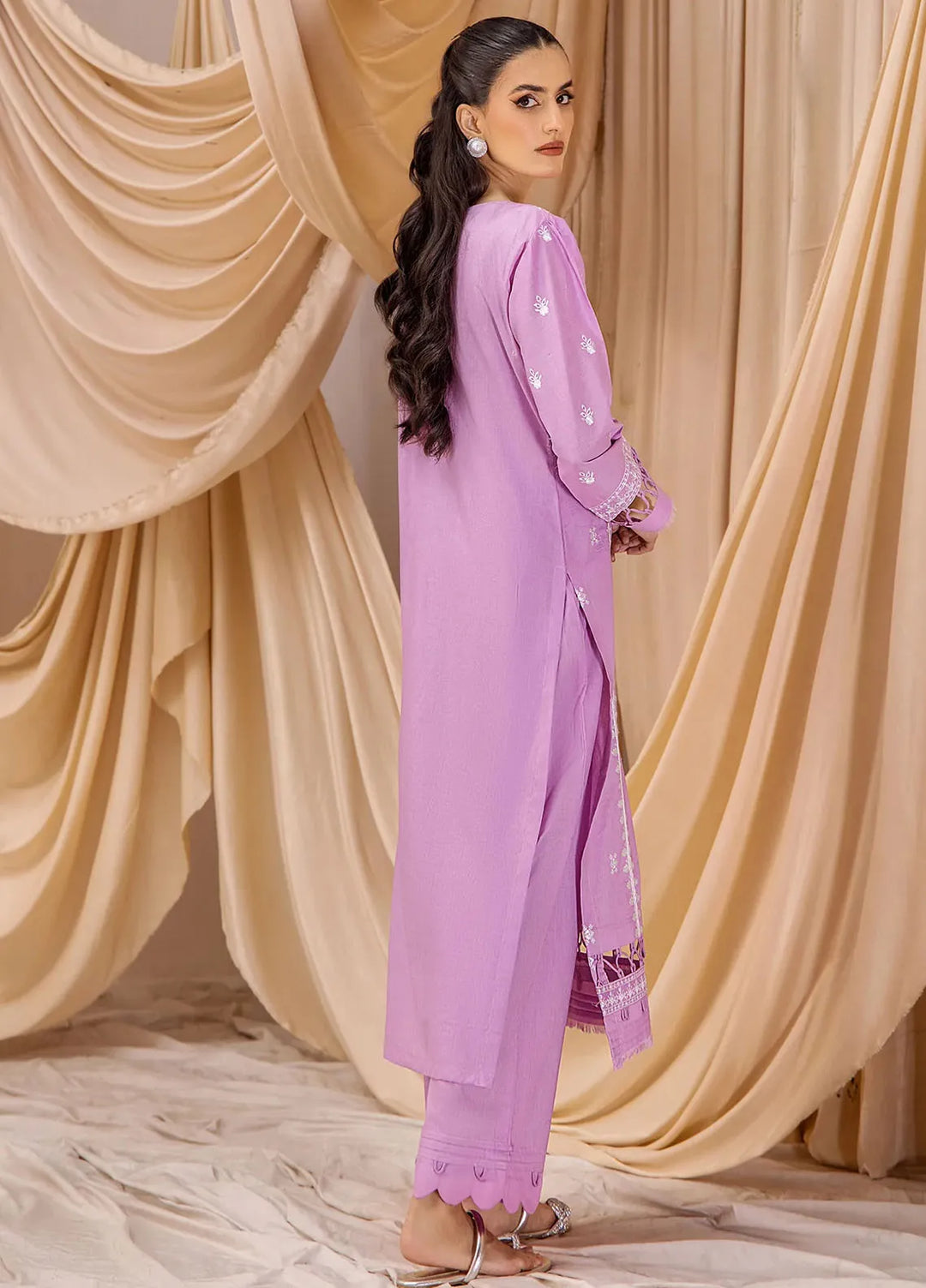 Afsaneh By Retro Pret Embroidered Lawn 2 Piece Suit RAF05