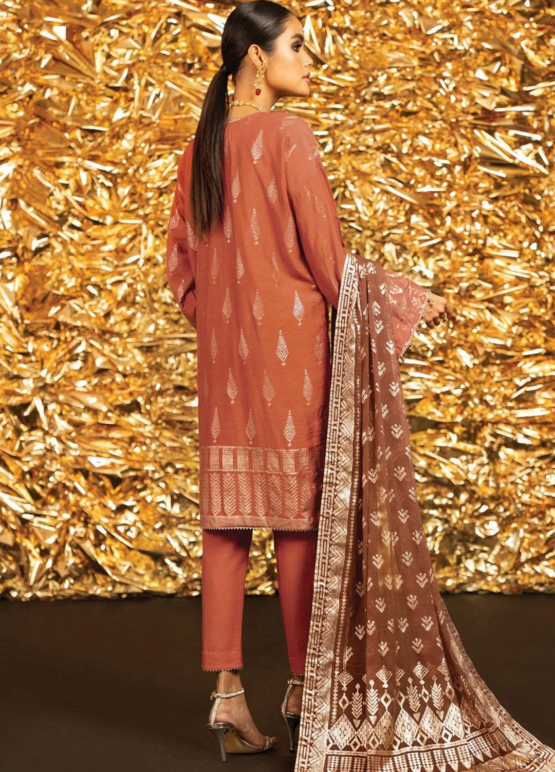 Al Karam Embroidered Cotton Silk  Suits Unstitched 3 Piece AK22FW FC-W-23I-22-3-Kashmiri Dark Pink - Festive Collection