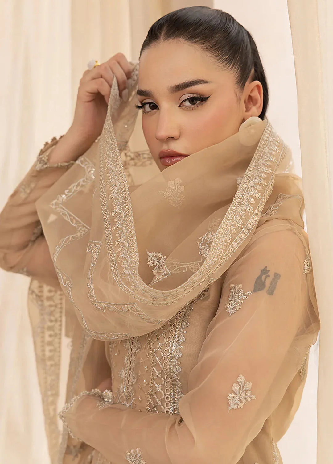 Aleen Pret Embroidered Organza 3 Piece Suit Noir