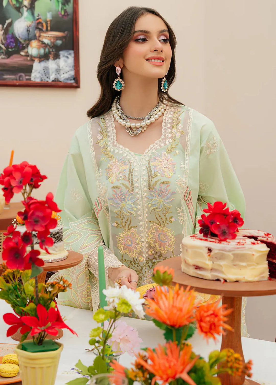 Allenura By Mahnur Embroidered Lawn Suits Unstitched 3 Piece MN24A D-08 Caroline - Luxury Collection