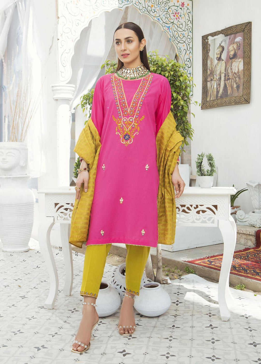 Amsin Attire Luxury Pret Embroidered Lawn Ready to Wear (RTW) AAR22FE A1