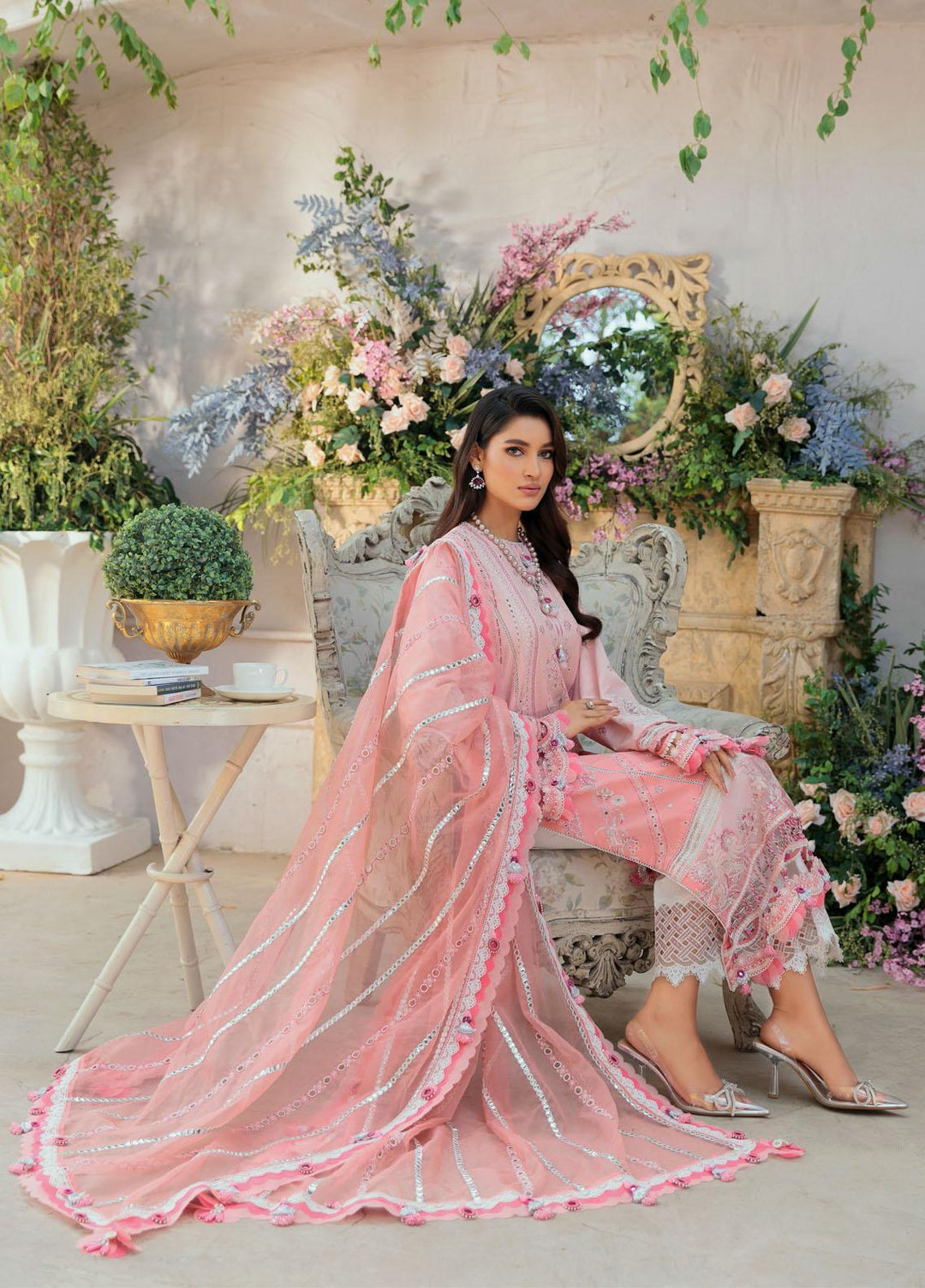 Anaya By Kiran Chaudhry Embroidered Lawn Suits Unstitched 3 Piece AKC22CK ACL22-01-Palwashay - Luxury Collection