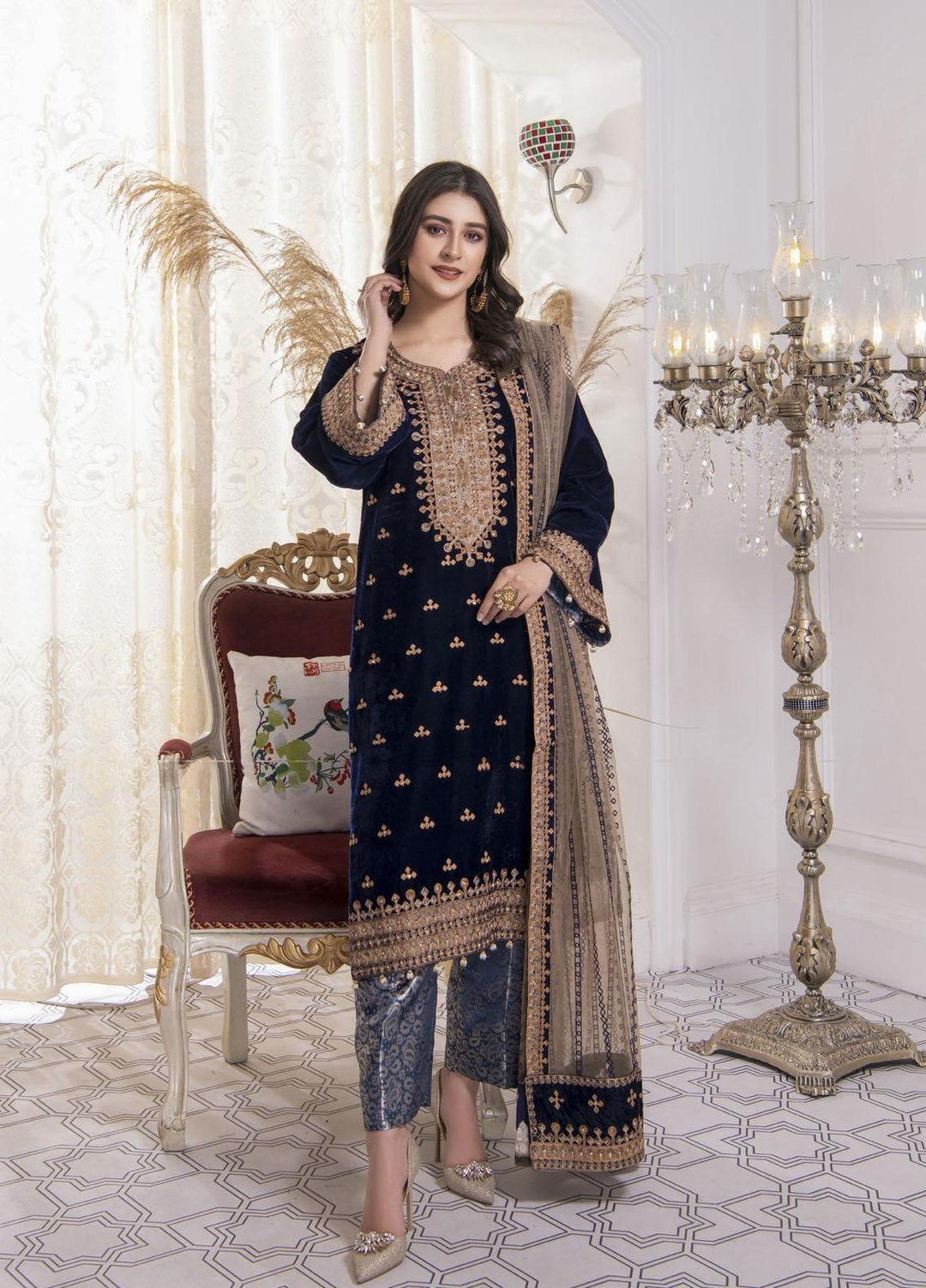 Andaaz by Lussoro Embroidered Velvet Suits Unstitched 3 Piece LR22VU Crimson -03 - Luxury Velvet Collection